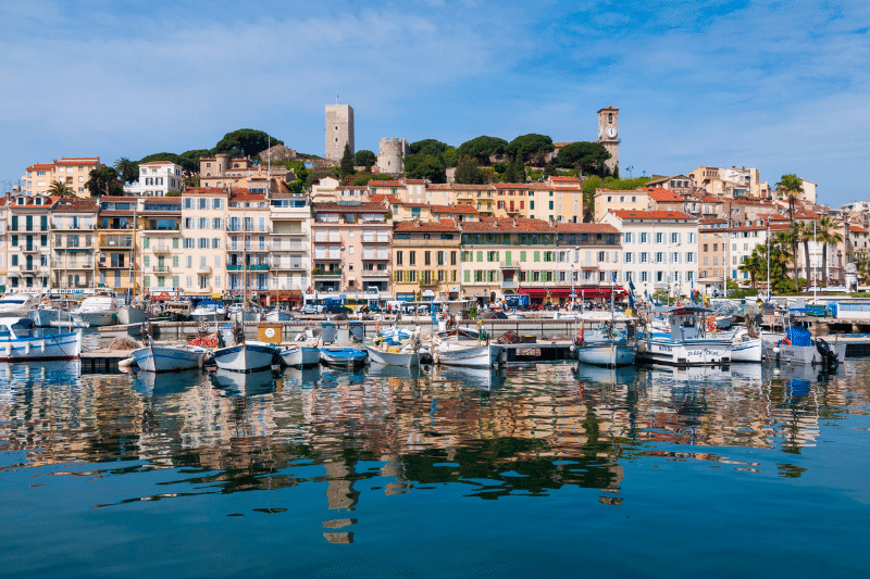 Vue du port de Cannes